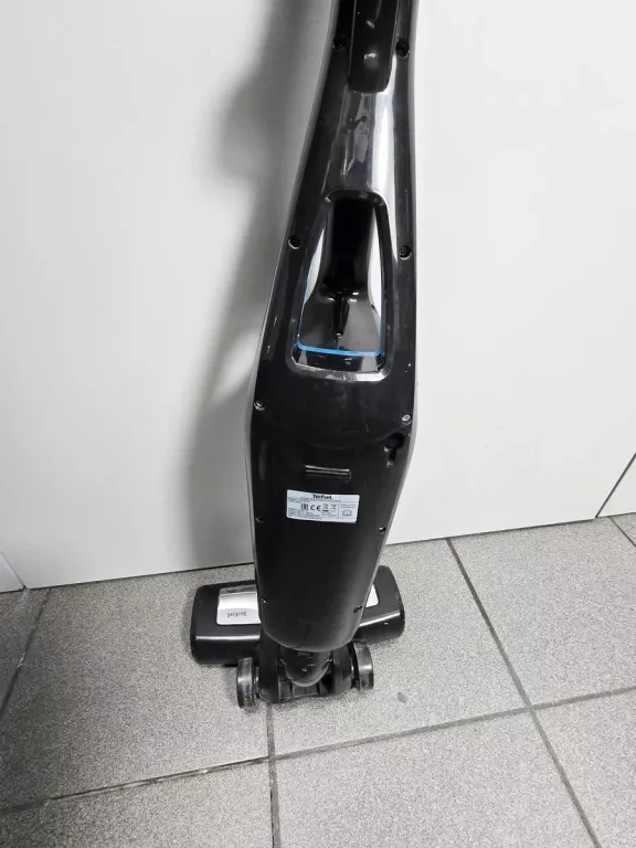 ODKURZACZ PIONOWY TEFAL DUAL FORCE TY6751