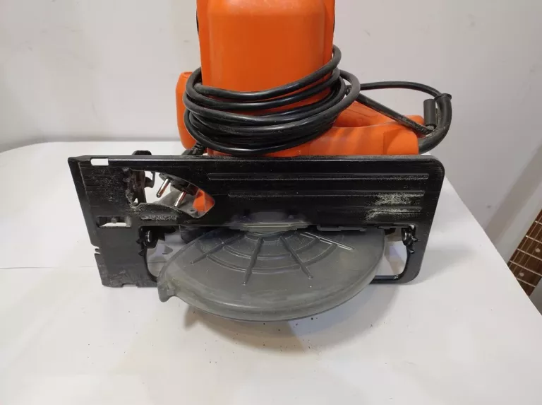 PILARKA BLACK&DECKER 1250W