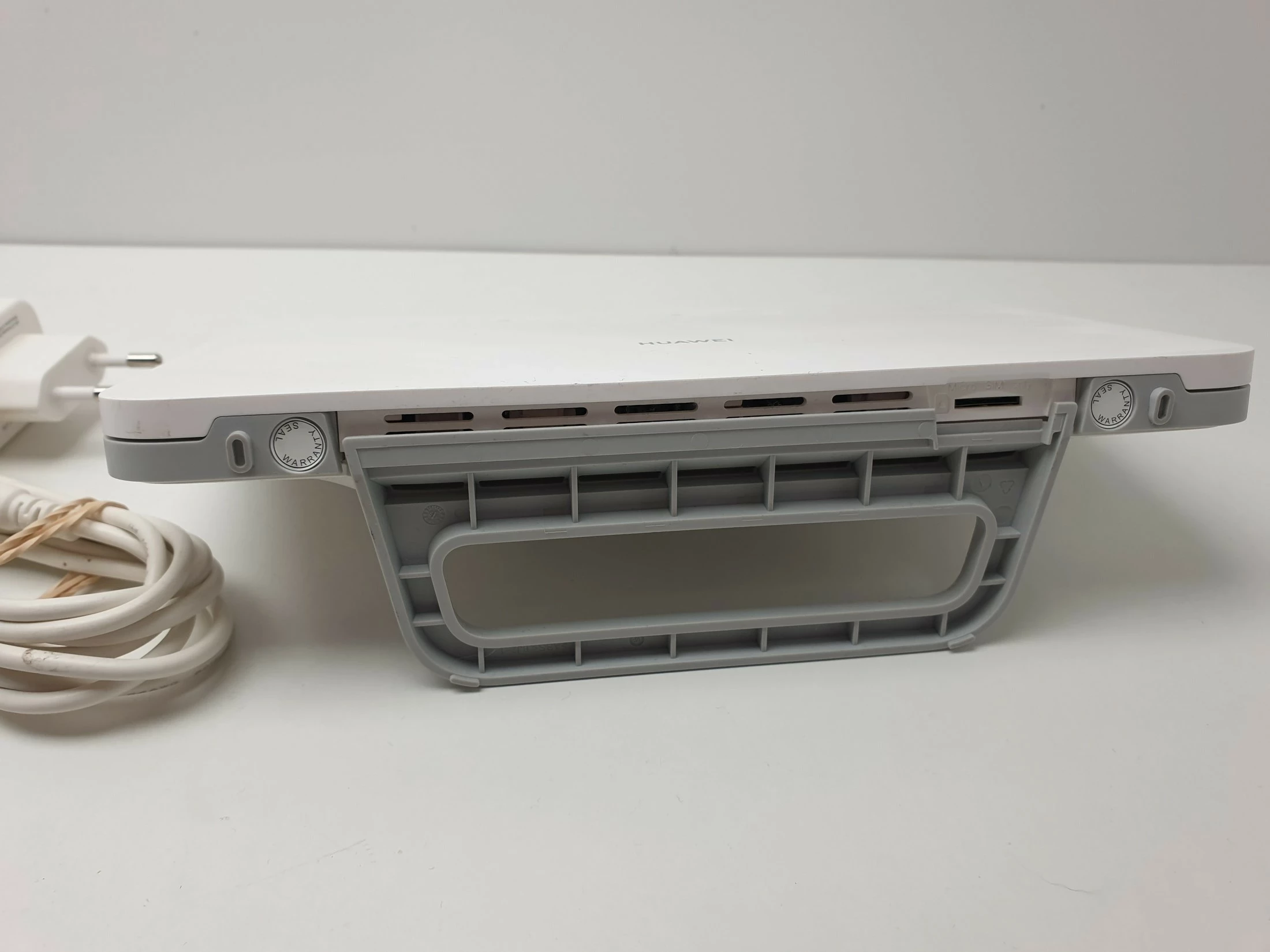router-huawei-b535-232-zasilacz-uszkodzony-standard-pracy-portow-lan-227313-320361