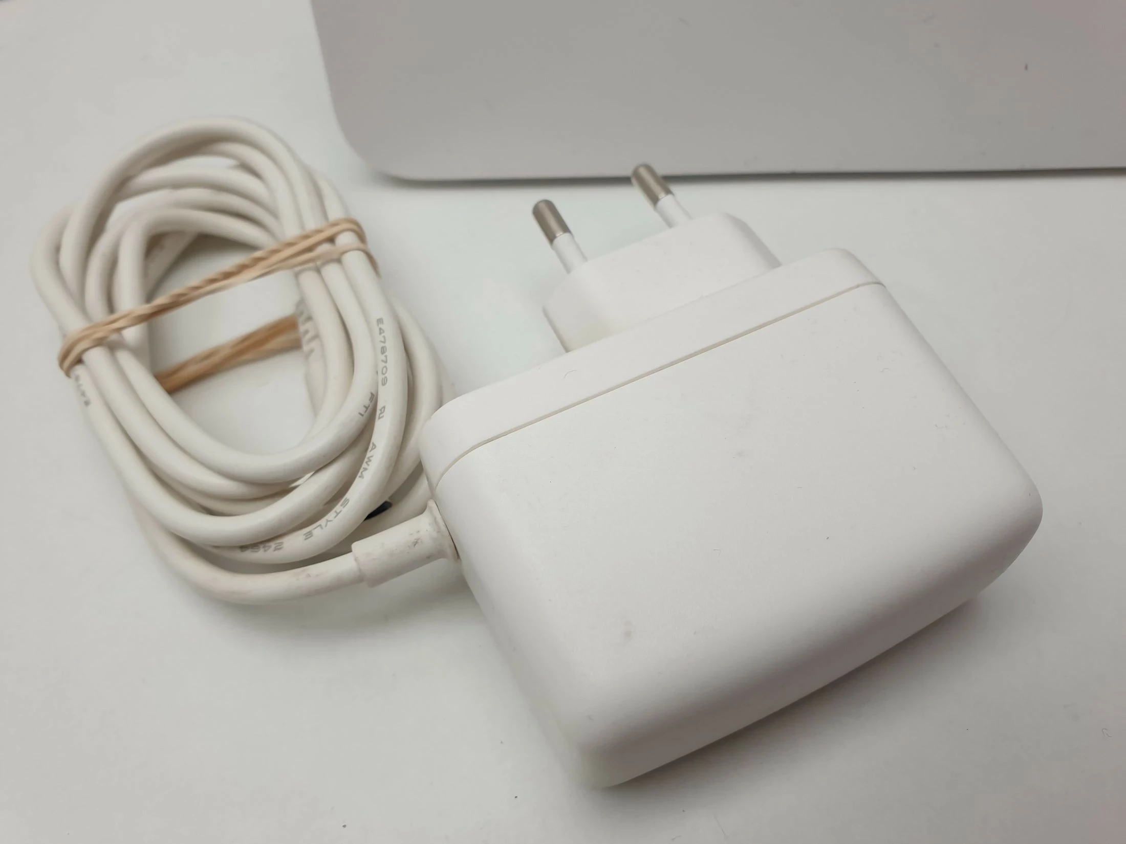 router-huawei-b535-232-zasilacz-uszkodzony-ean-gtin-6901443320257