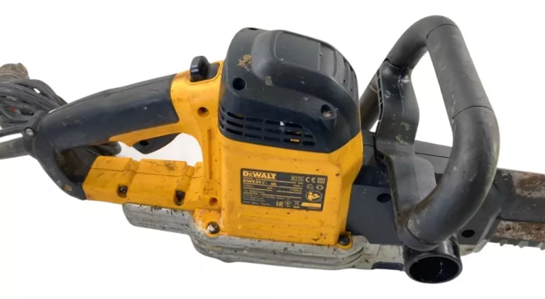 PIŁA SZABLASTA ALIGATOR DO CIĘCIA PUSTAKÓW DEWALT DWE 397-Q5 (DWE397)