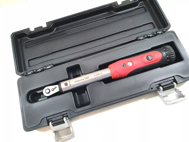 klucz-dynamometryczny-14-5-25nm-300nm-proline-marka-127509-18