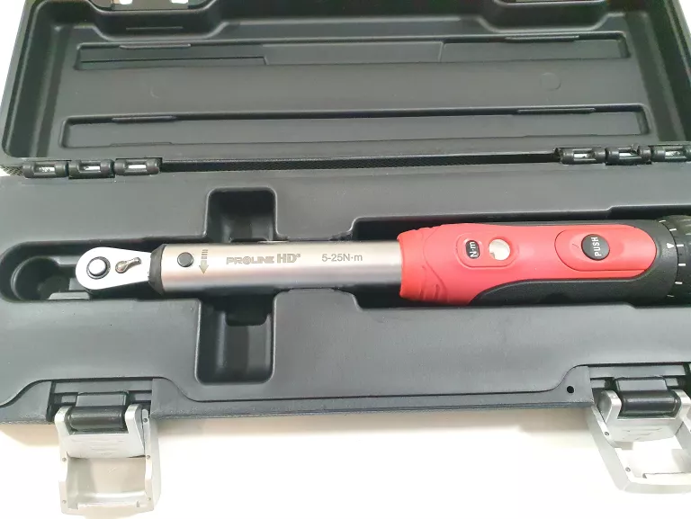 klucz-dynamometryczny-14-5-25nm-300nm-proline-kod-producenta-66800