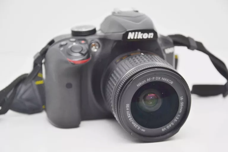 APARAT NIKON D3400 N1510
