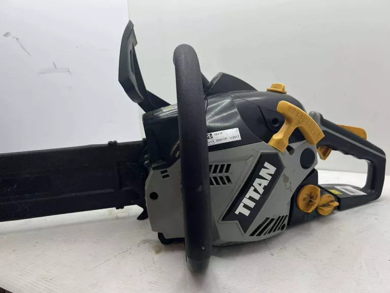 pila-spalinowa-titan-ttl-759-chn-uszkodzona-ean-gtin-3663602627920