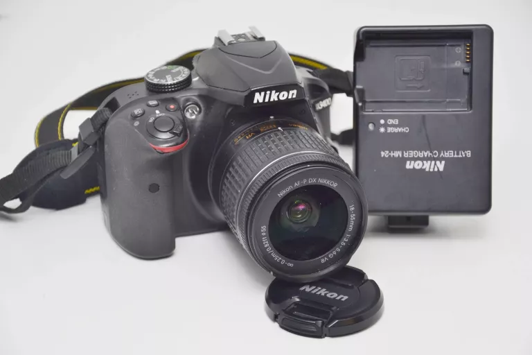 APARAT NIKON D3400 N1510