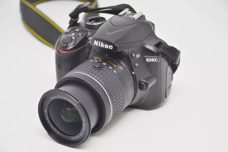 APARAT NIKON D3400 N1510