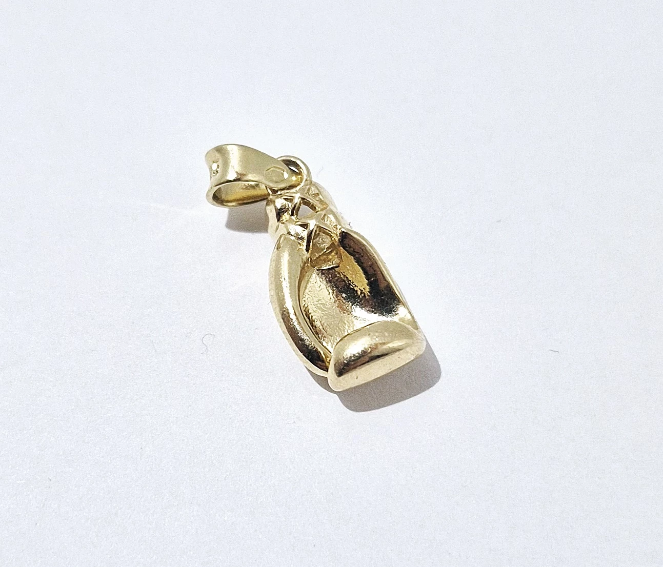 zlota-rekawica-bokserska-294g-585-stan-11323-2