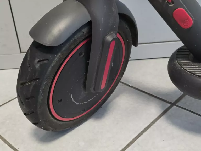 HULAJNOGA XIAOMI SCOOTER 4 PRO GWARANCJA OD 02.2024 WROCŁAW
