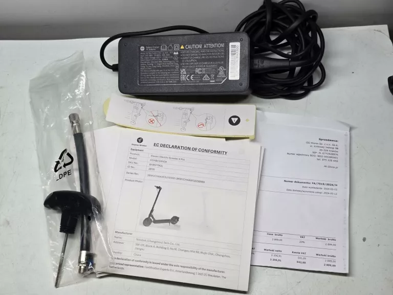 HULAJNOGA XIAOMI SCOOTER 4 PRO GWARANCJA OD 02.2024 WROCŁAW