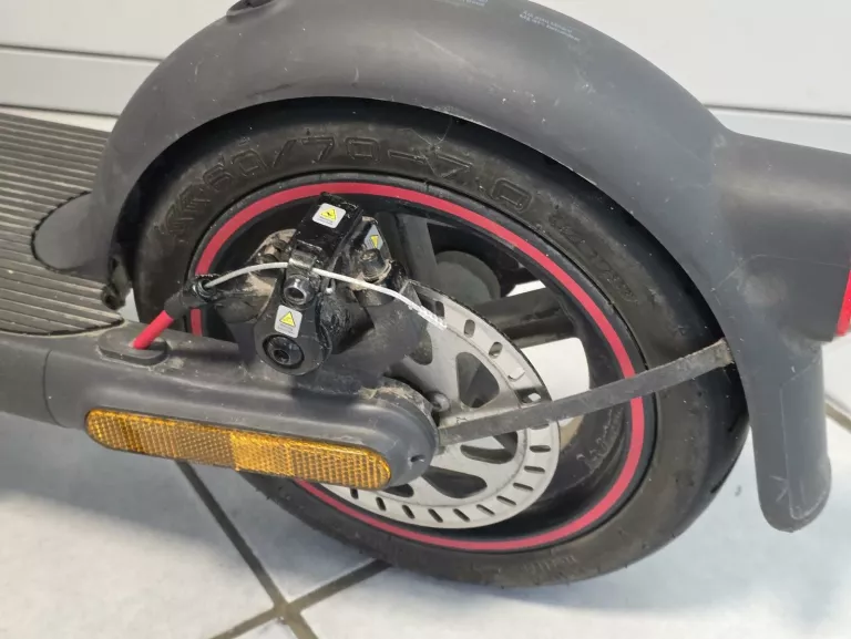 HULAJNOGA XIAOMI SCOOTER 4 PRO GWARANCJA OD 02.2024 WROCŁAW