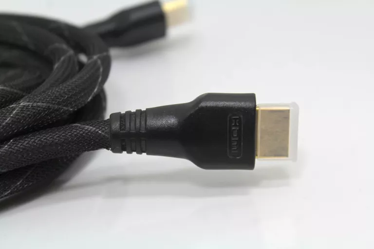 KABEL HDMI