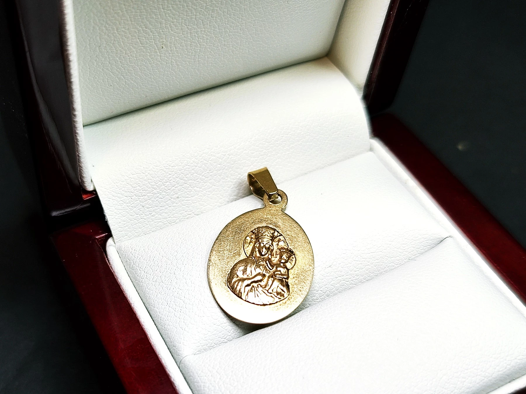 zlota-zawieszka-matka-boska-175g-583-jana-pawla-ii-20-mikolow-goold