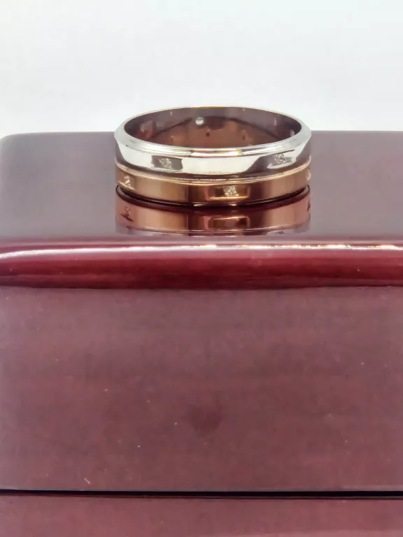 wyrob-jubilerski-uzywany-piekna-obraczka585645g27r-grojecka-31-warszawa