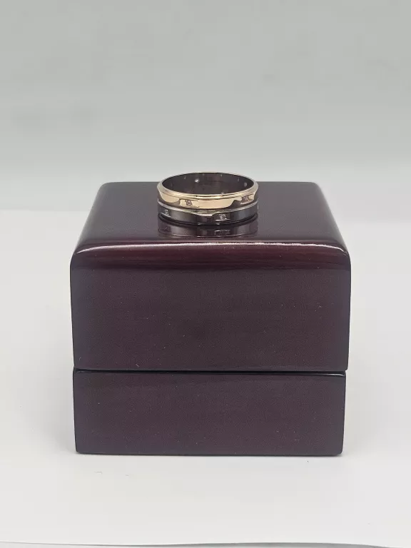 wyrob-jubilerski-uzywany-piekna-obraczka585645g27r-kamien-17088-128
