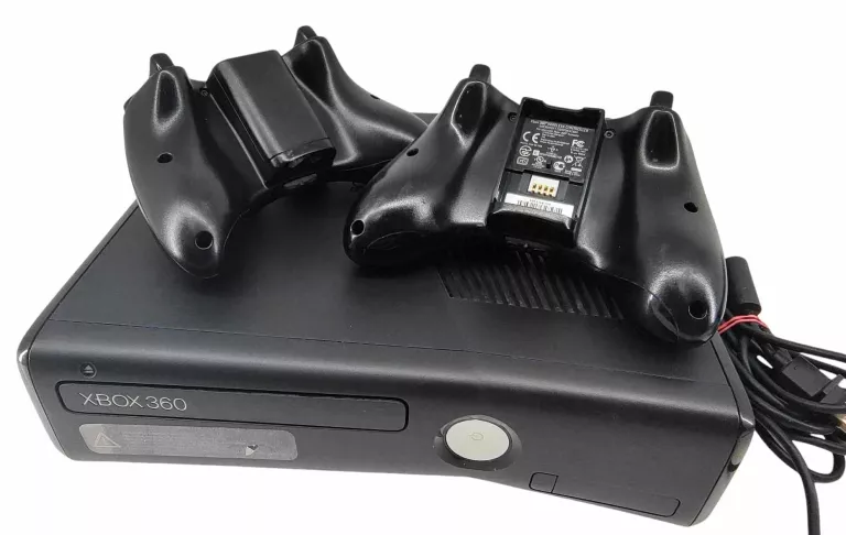 KONSOLA XBOX 360 S 250GB/2 PADY/KINECT