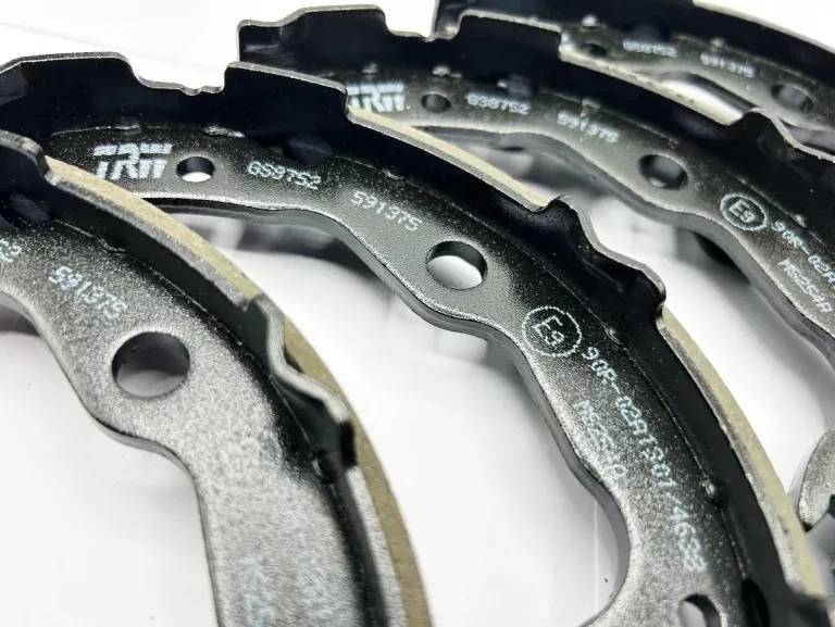 szczeki-hamulcowe-trw-gs8752-at-okazja-at-producent-czesci-127411-24