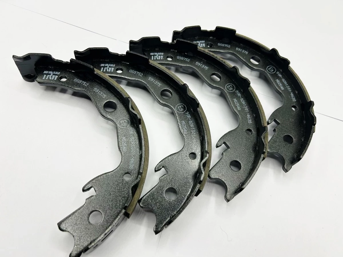 szczeki-hamulcowe-trw-gs8752-at-okazja-at-sredzka-28-wroclaw