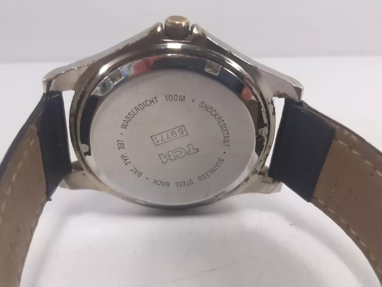 ZEGAREK TCM
