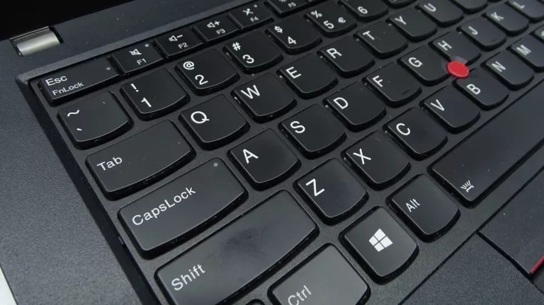 LAPTOP LENOVO THINKPAD T470 14" I5-7200U 16/256GB SSD WIN10 ZESTAW