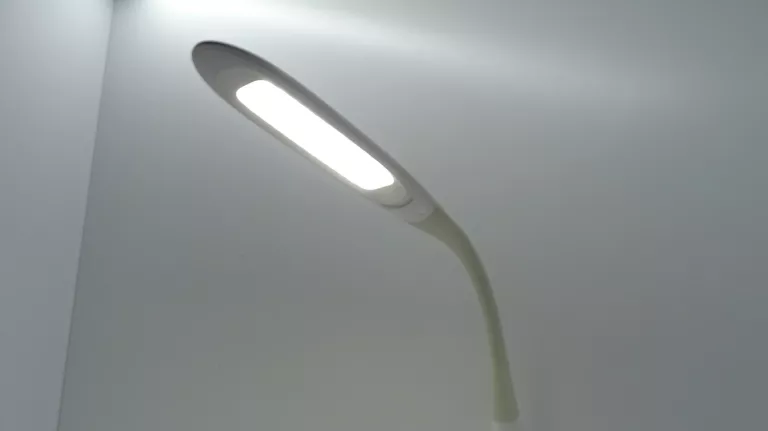 LAMPKA BIURKOWA LED EGLO TRUNCA 98093 Z FUNKCJĄ ŁADOWANIA BEZPRZ.