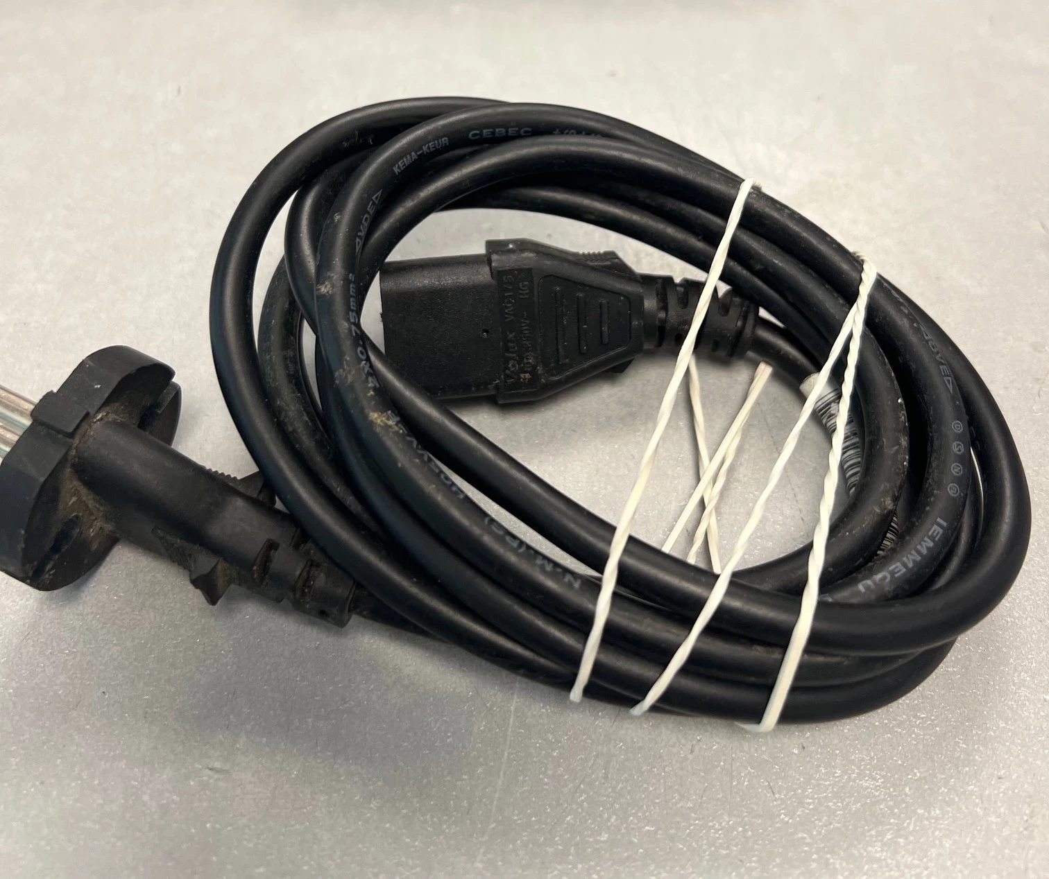 omnitronic-xkb-208-kolumna-pasywna-model-xkb-210abt