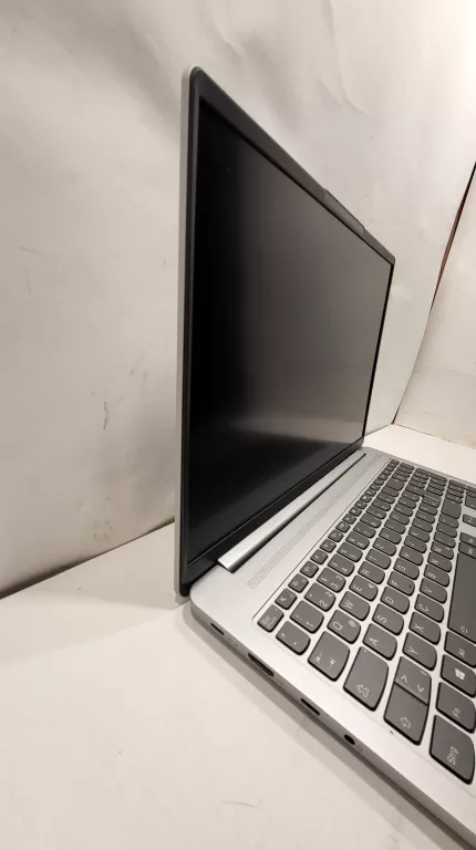 LAPTOP LENOVO IDEAPAD 5 PRO 16ACH6 RYZEN 7 5800H 512GB SSD AMD FIRE 16GB