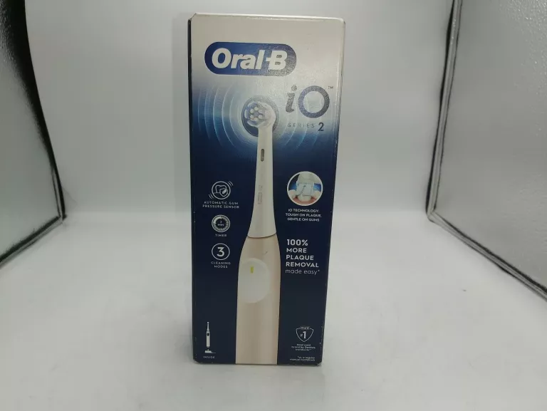 SZCZOTECZKA MAGNETYCZNA ORAL-B IO SERIES 2