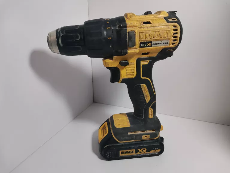 WKRĘTARKA DEWALT DCD777