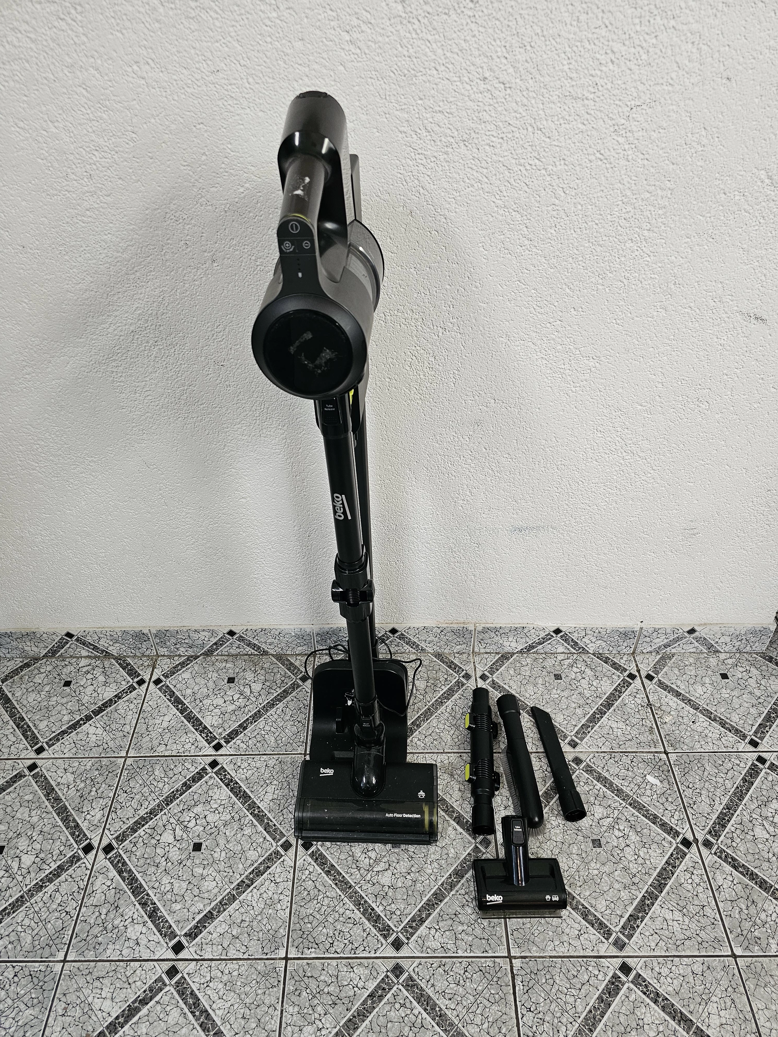 odkurzacz-pionowy-beko-zb2007-d-chojnowska-251c-legnica