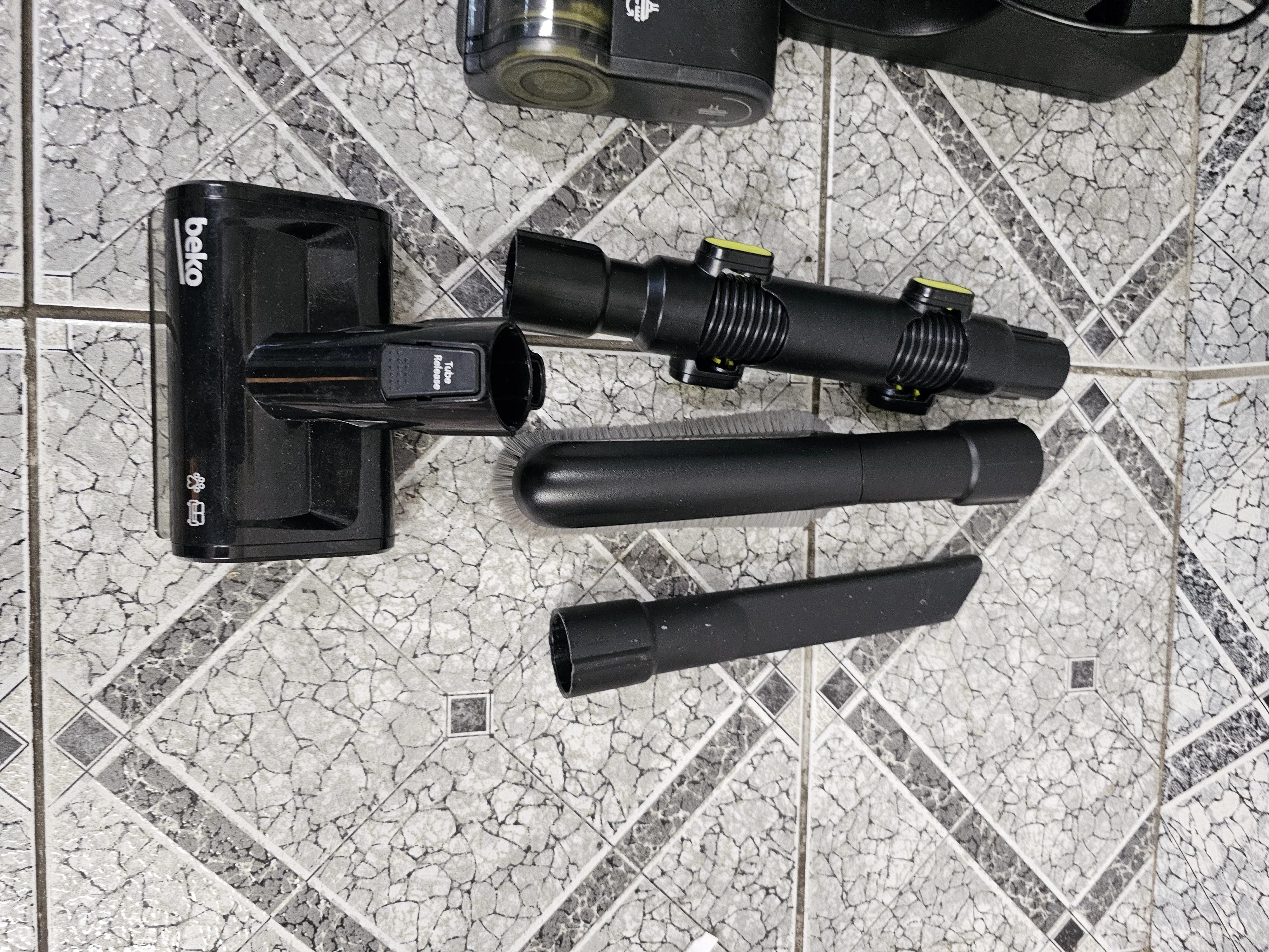 odkurzacz-pionowy-beko-zb2007-d-kolor-dominujacy-129357-3