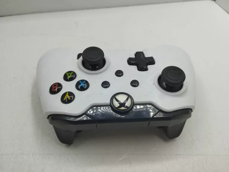 PAD PRZEWODOWY PDP GAMING XBOX ONE DESIGNED