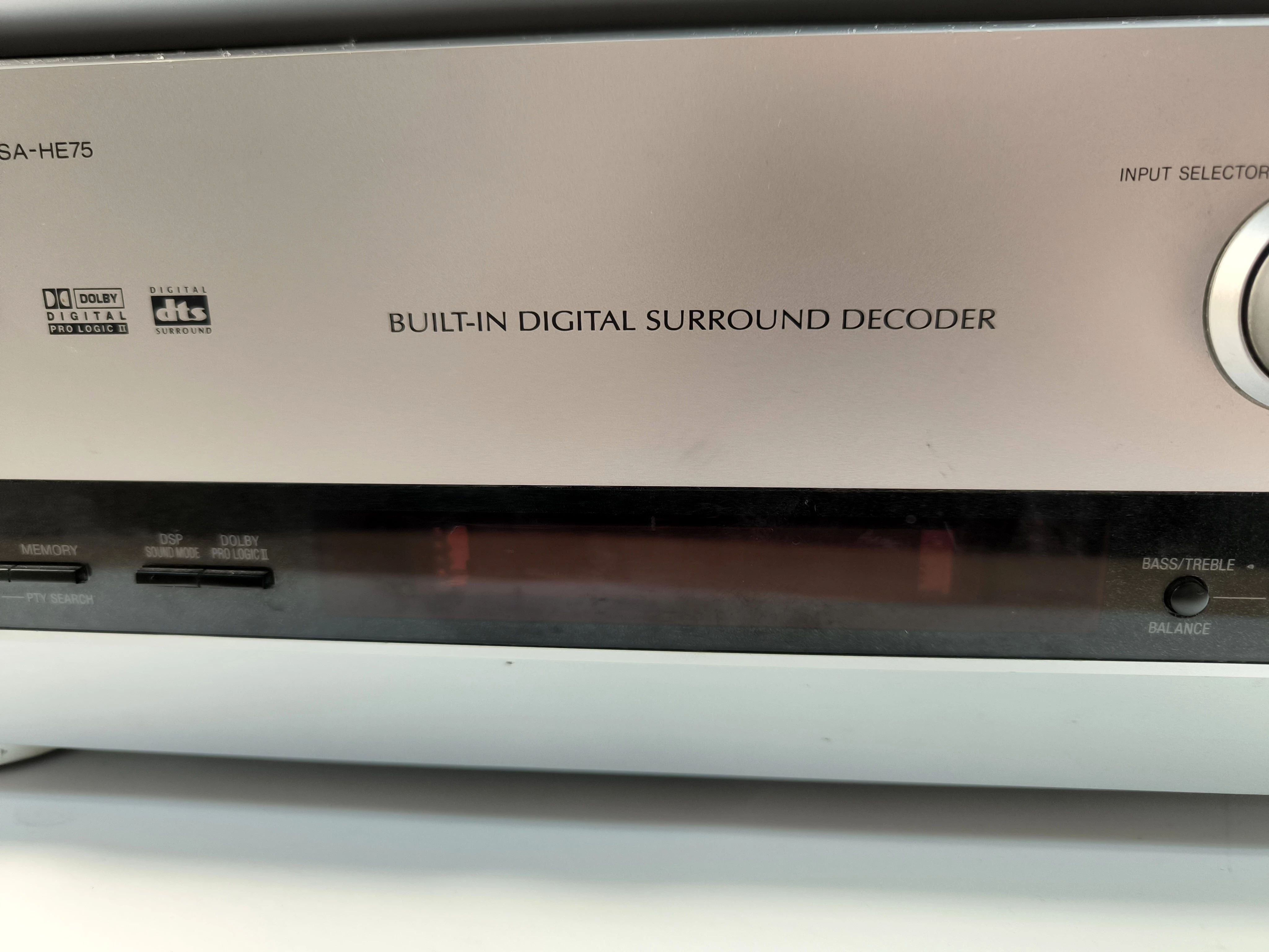 amplituner-panasonic-sa-he75-dvd-panasonic-dvd-s295-piloty-model-sa-he75