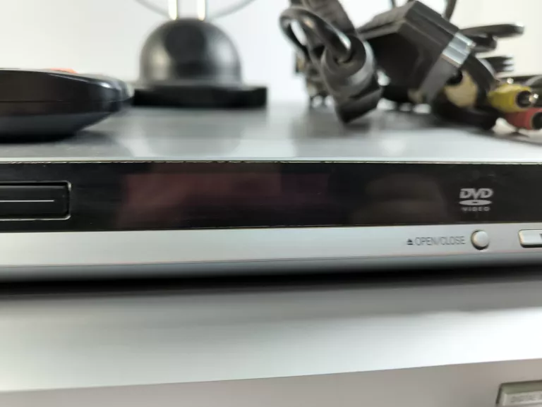 amplituner-panasonic-sa-he75-dvd-panasonic-dvd-s295-piloty-ean-gtin-5025232528172