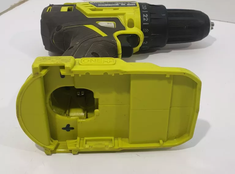 RYOBI AKUMULATOROWA WIERTARKO-WKRĘTARKA R18DD4