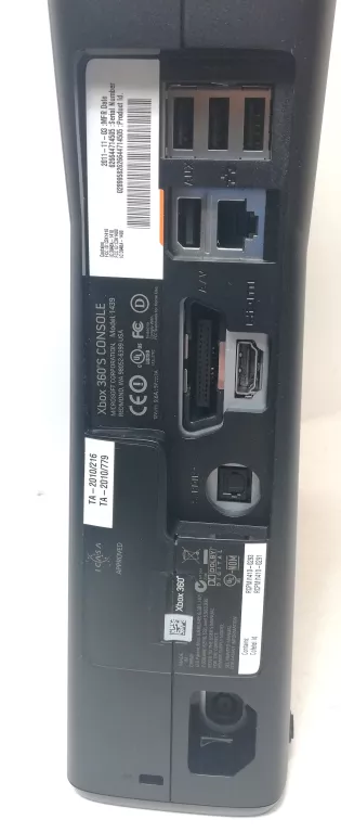KONSOLA XBOX 360 4GB KOMPLET JAK DAŁ PRODUCENT PUDEŁKO