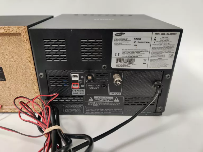 MINI WIEŻA SAMSUNG MM-D320 + GŁOSNIKI
