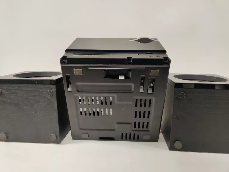 MINI WIEŻA SAMSUNG MM-D320 + GŁOSNIKI