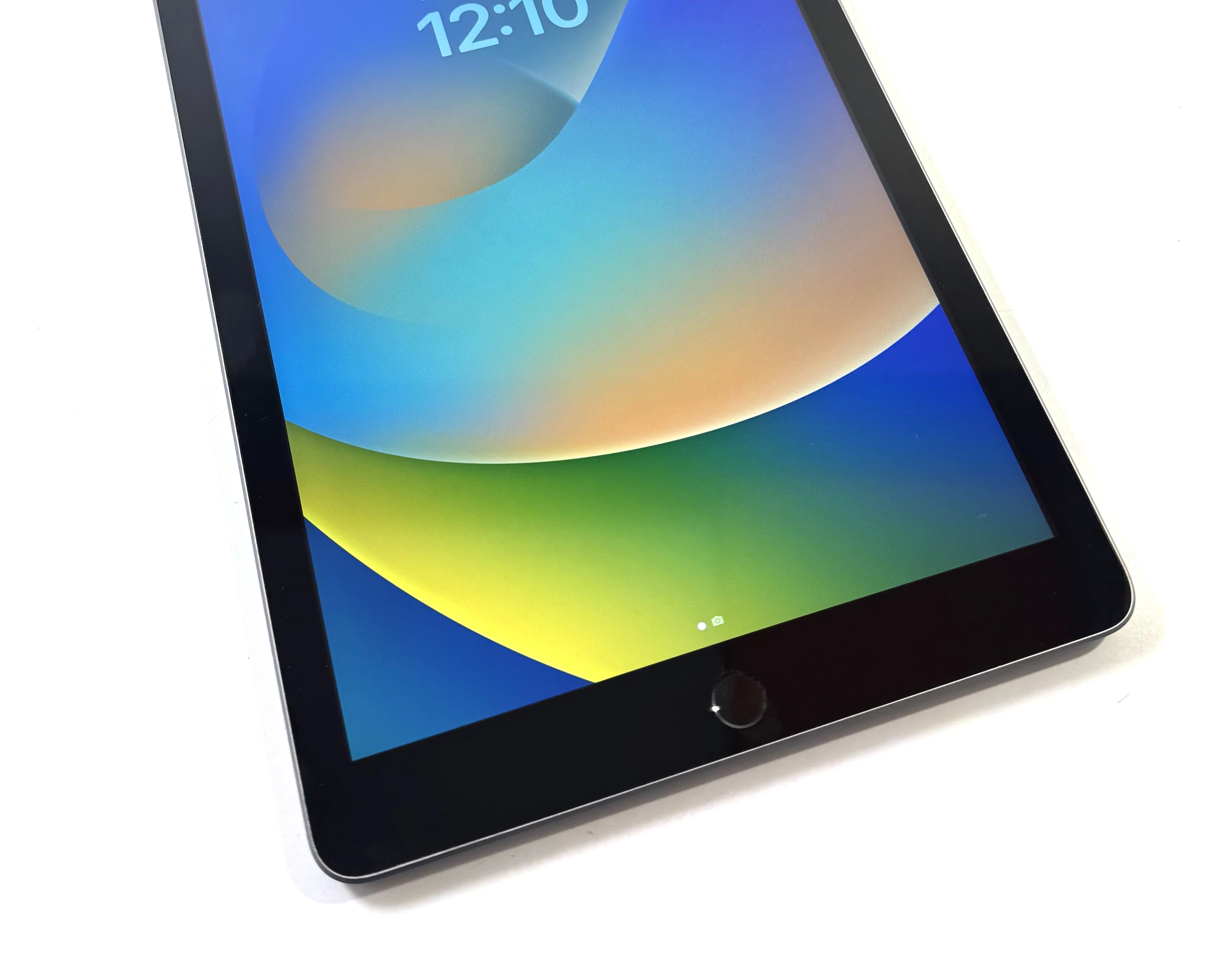 tablet-ipad-5-32gb-bat85-a1822-wifi-ean-gtin-1901983889