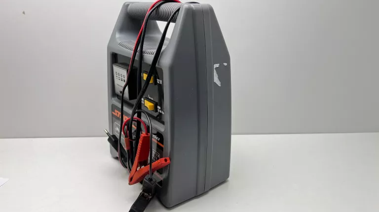 prostownik-sthor-82543-natezenie-maksymalne-800