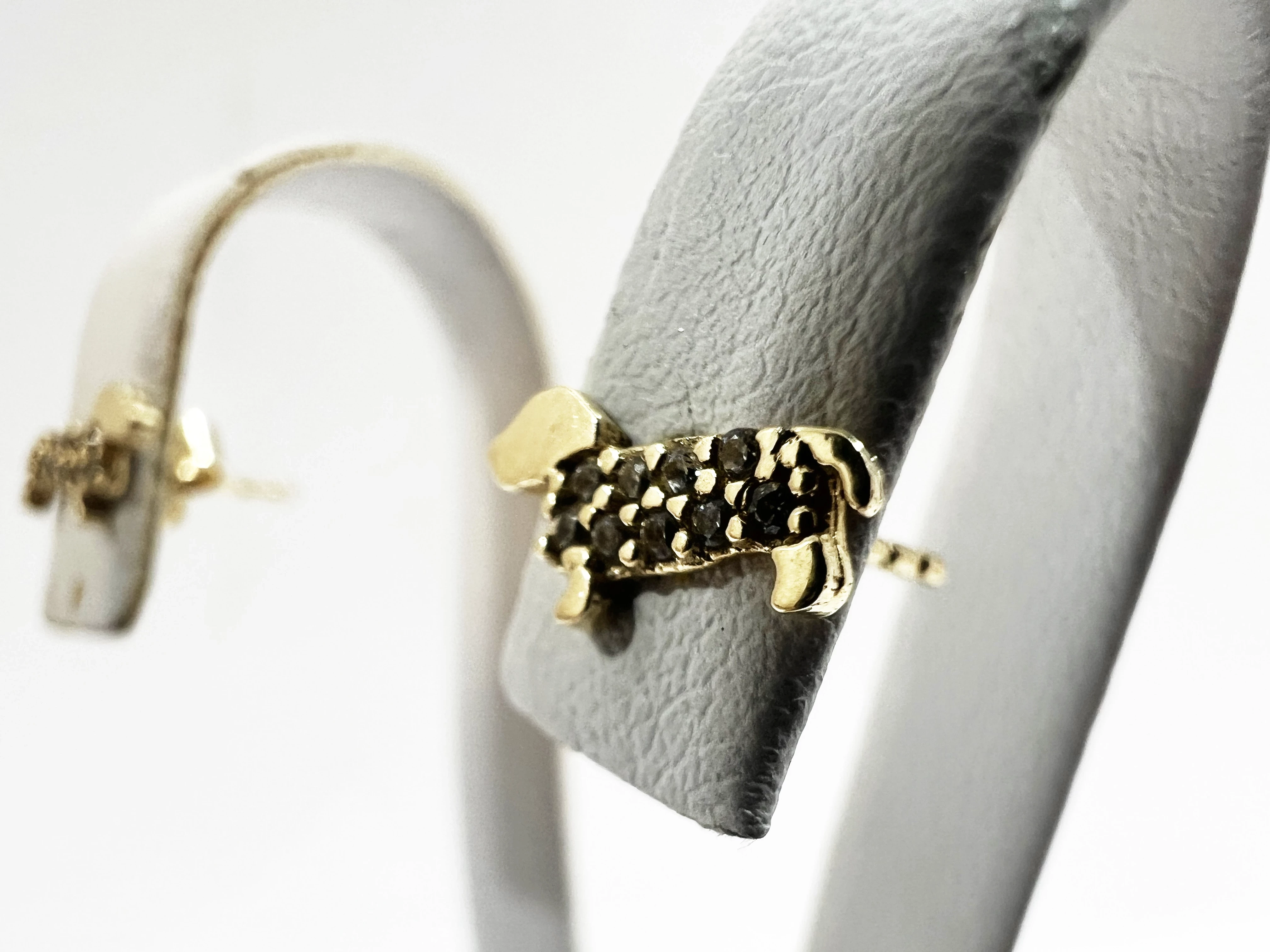 piekne-kolczyki-jaminiczki-sztyft-585-096g-material-15835-2