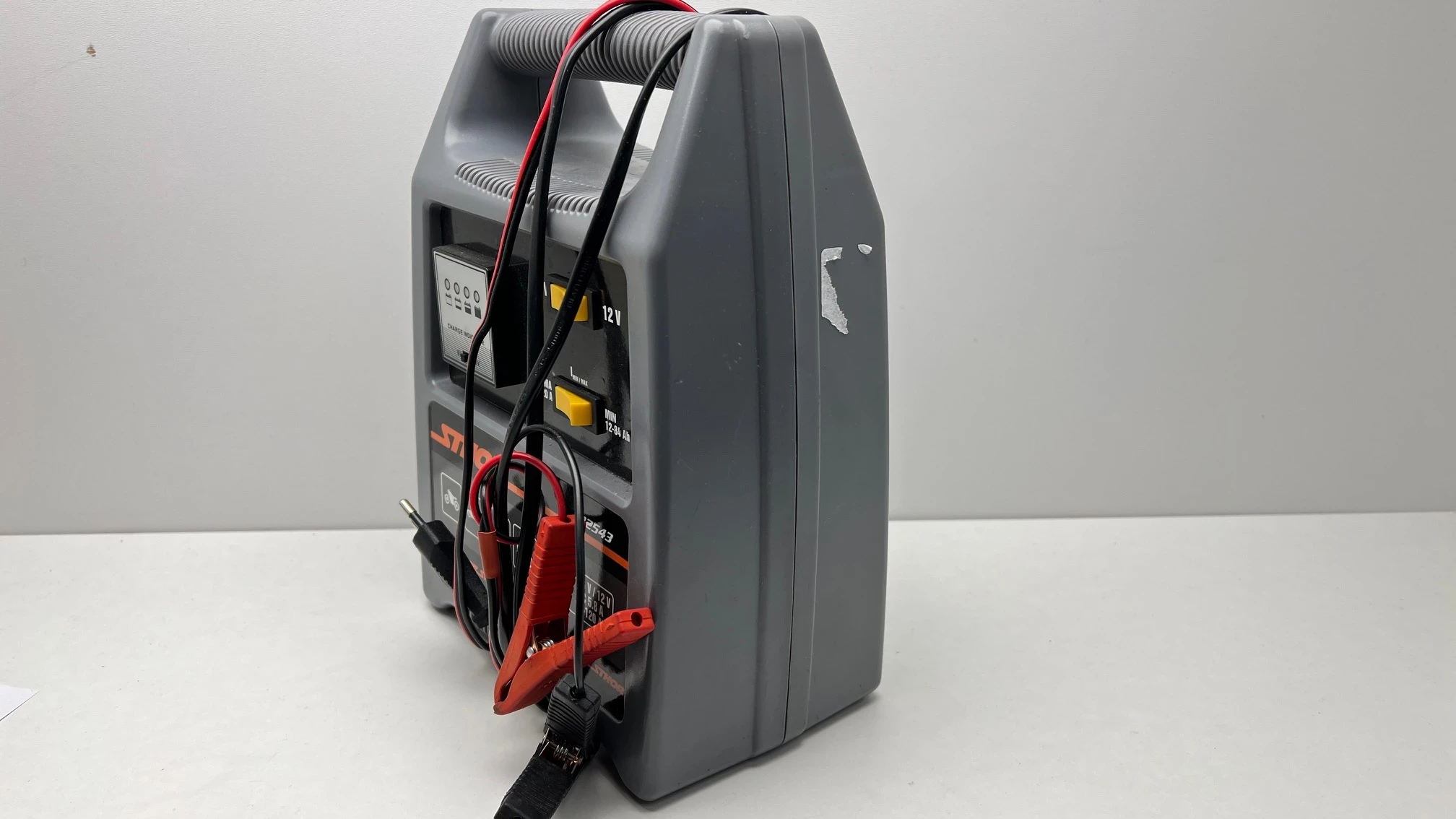 prostownik-sthor-82543-natezenie-maksymalne-800