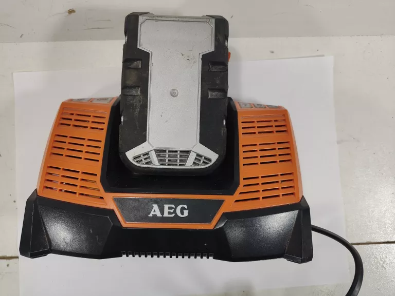 ladowarka-aeg-ladowarka-bl-1218-nicd-plus-akumulator-2-ah-18-v-plac-3-maja-6-sj-luban-kamp