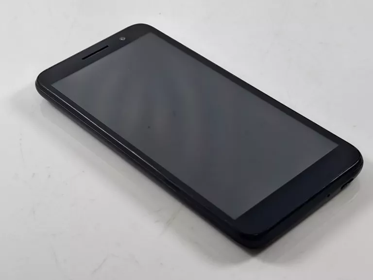 TELEFON QUILIVE 5033F 2/16GB