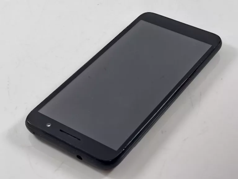 TELEFON QUILIVE 5033F 2/16GB