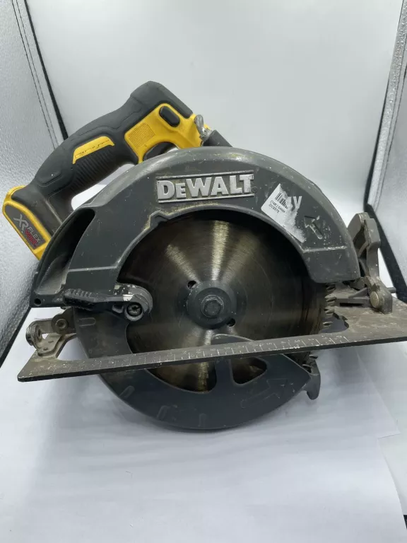 PILARKA DEWALT DCS575