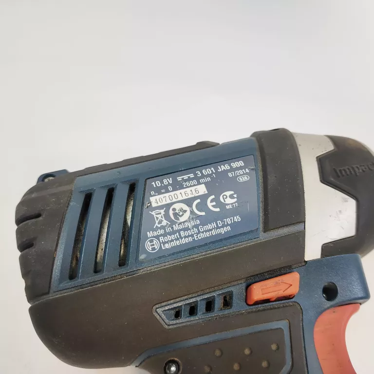 ZESTAW BOSCH WKRĘTARKA GSR 10.8-2 LI PROFESSIONAL + LATARKA + KLUCZ UDAROW