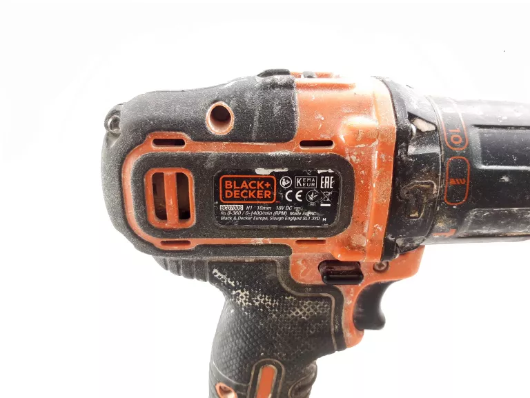 WKRĘTARKA AKUMULATOROWA  BLACK DECKER BCD700S 18V