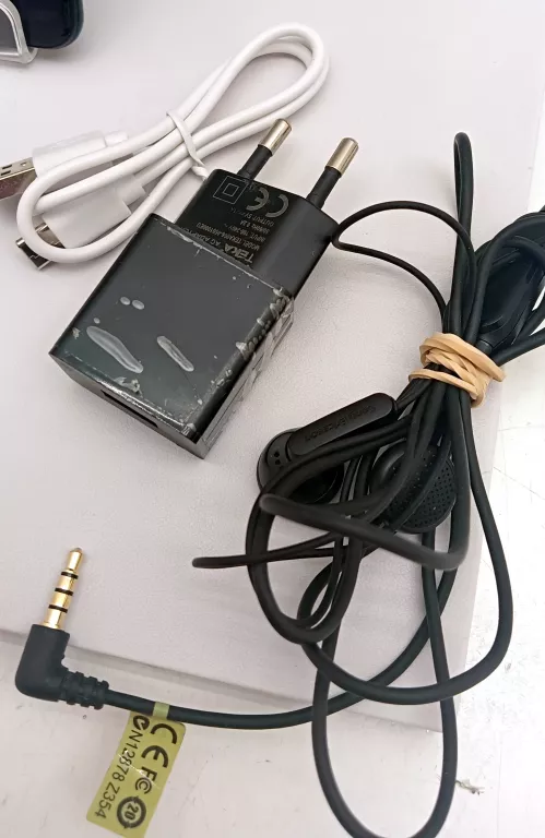 TELEFON SAMSUNG A50 SŁUCHAWKI, USB , ŁADOWARKA, PUDEŁKO