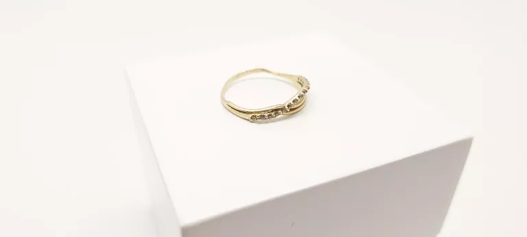 SKROMNY ZŁOTY PIERŚCIONEK P.585 R.15